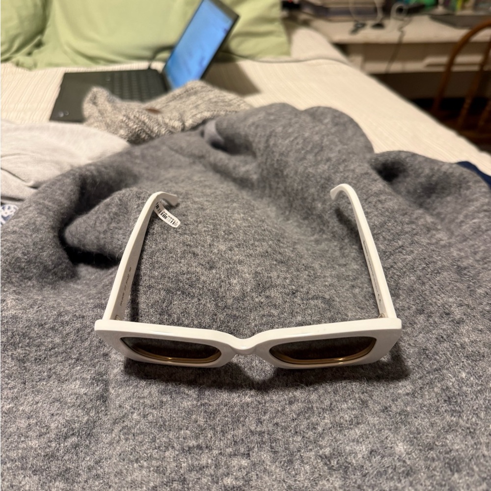 Illesteva White Rectangular Sunglasses - image 4